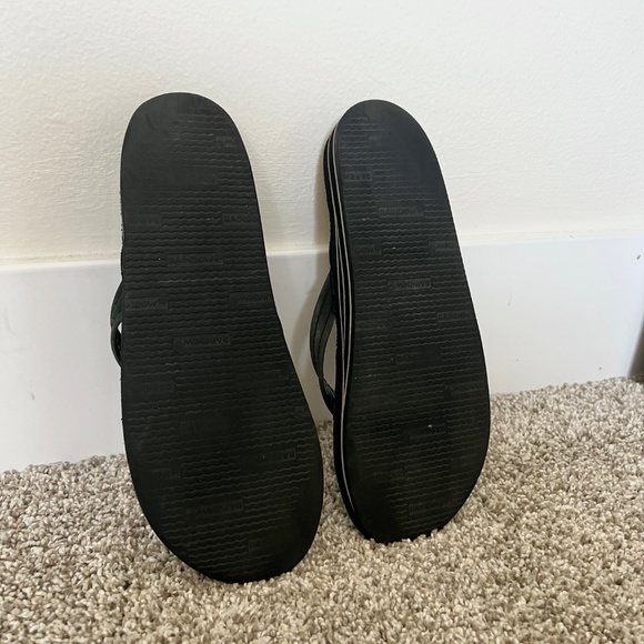 Rainbow Sandals | Black | Women's Double Layer, Narrow Strap, Leather - Picture 3 of 5